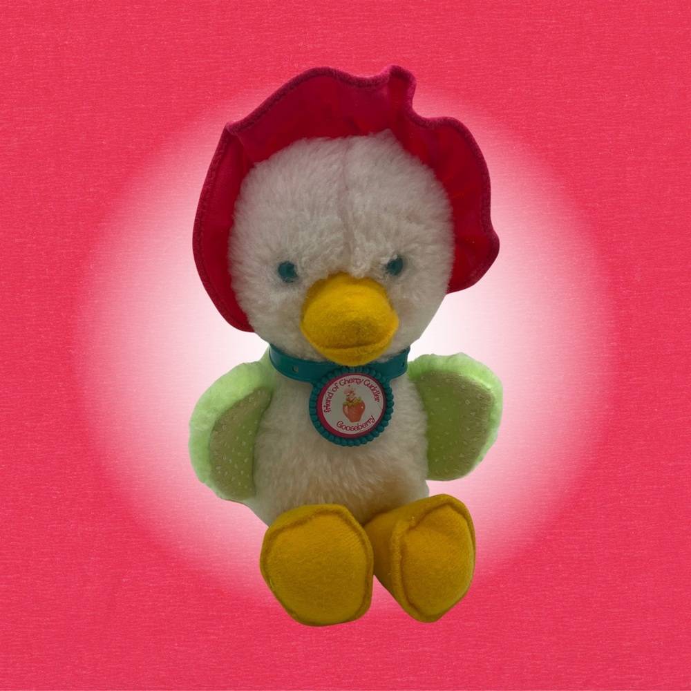 Vintage Strawberry Shortcake Stuffed Plushie GOOSEBERRY GOOSE~Cherry Cuddler~6”